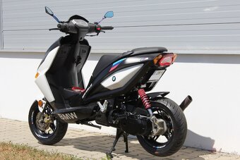 skúter benelli 50 replica BMW M MOTORRAD - 6