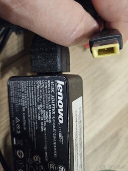 Nabíjačka na notebook - 6