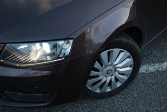 Škoda Octavia Combi 2.0 TDI Elegance/Style - 6