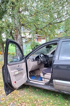 Kia Sorento 2.5 CRDi EX 2006 103 kW - 6