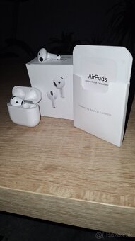 AirPods 4 s ANC - 6