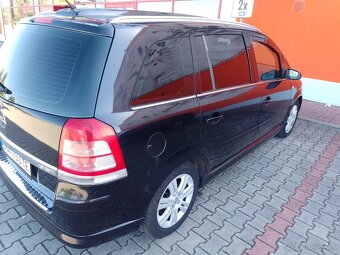Predám Opel Zafira 1.9.diesel 110kw r.v.2009 - 6