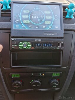 Skoda Octavia 1.9 tdi 77kw 105 ps sedan modrozelená METALIZA - 6
