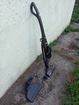Vysávač Bosch tyčový - 6