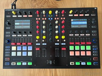 Native Instruments Traktor Kontrol S8 MK2 DJ kontroler - 6