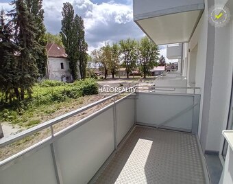 HALO reality - Predaj, trojizbový byt Lučenec, slnečný a pri - 6