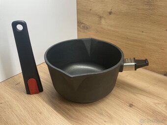 Rajnica / Hrniec na omáčku WOLL - TITANIUM NOWO 18 cm - 6