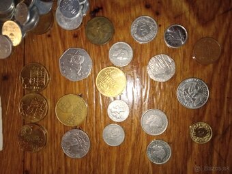 Mince rôzne. Bankovky. - 6