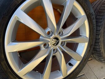 DIJON orig Alu disky VW 5x112 7jx r17 ET 49 - 6