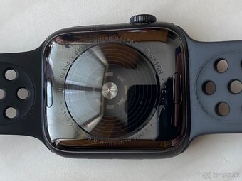 Apple watch SE 44mm - 6