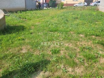 NA PREDAJ STAVEBNÝ POZEMOK, 795m2, BUKOVEC - 6