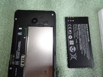 Predám smartfon NOKIA RM-974 na opravu alebo ND - 6