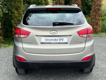Hyundai ix35 Hnedy interier (polokoza) - 6