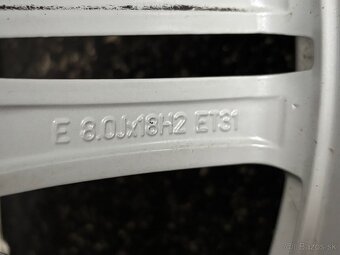 AUDI č. 1-Zimna sada 245/40 R18 - 6