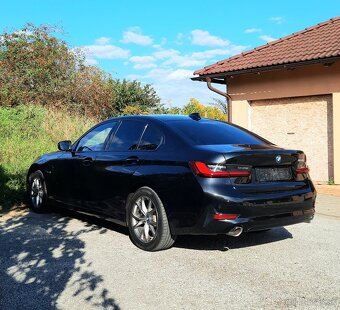 Predám  BMW Rad 3 330e PHEV A/T - 6