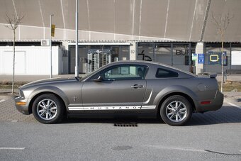Ford Mustang 155kW (2004) - 6