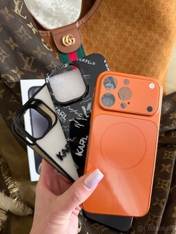 Predám IPHONE 15 PROMAX 256 GB - 6