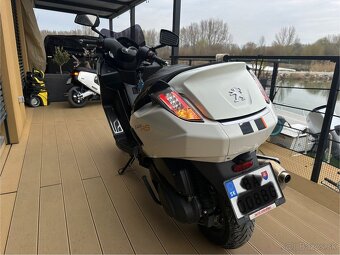 Peugeot Satelis 400 - 6