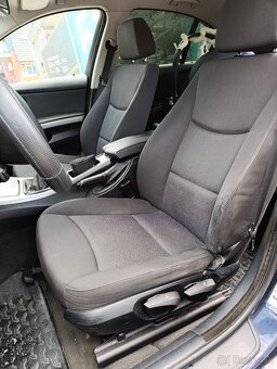 BMW E90 330xd - 6