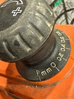 Black+Decker Elektrický hoblík KW750 - 6