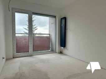 Predaj - 2. izbový byt - Levice - 6