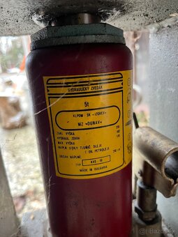 Lis na ovocie hrozno - 6