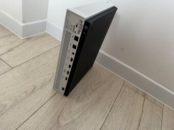 Predám Xbox One S 500GB + GTA V - 6