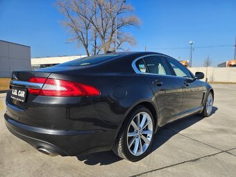 Jaguar XF 2.2D i4 Luxury Automat EDITION - 6