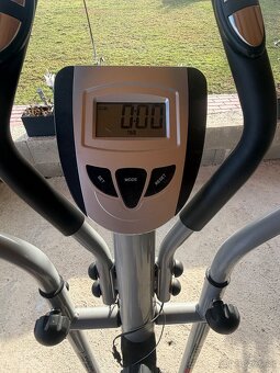 Stacionarny bicykel, Elipticky trenazer - 6