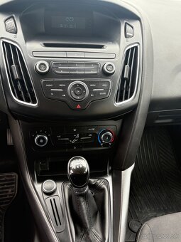 predám Ford Focus combi 1,6 benzin - 6