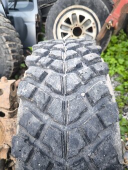 235 75 R15 truck 2000 - 6