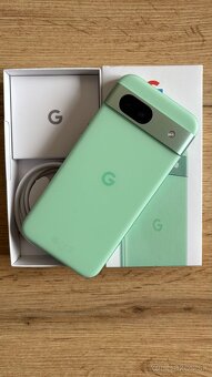 Google PIxel 8a 128GB Green - 6