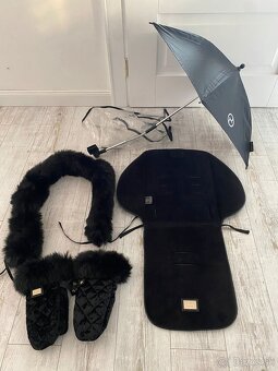 Cybex Jeremy Scott - 6