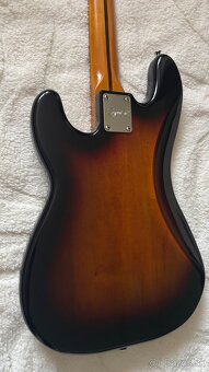 Fender Squier Classic Vibe '60s Precision - 6