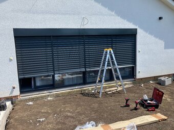 Tieniaca technika garážové brány plotové brány - 6