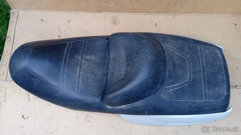 Suzuki AN 400 Burgman - 6