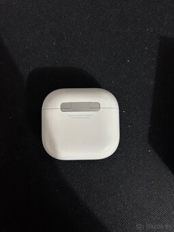Airpods 4 - 6