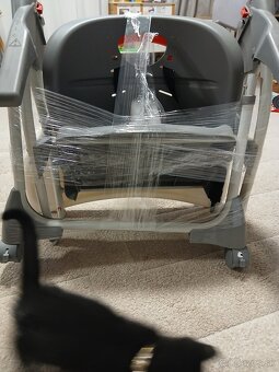 Jedálenská stolicka - 6