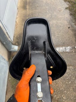 Babetta 210/215/225 sedadlo 2 - 6