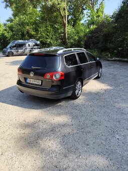 Volkswagen Passat - 6