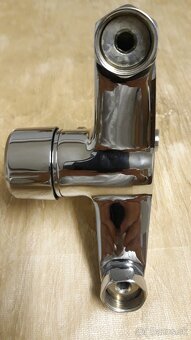 VODOVODNA BATERIA - 6