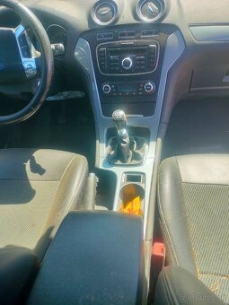 Predám náhradné diely na Ford Mondeo rok 2013 - 6