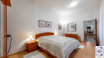 2 izbový byt v centre mesta v historickom objekte, Košice, H - 6