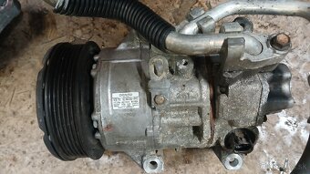 Toyota avensis 1.8 vvti - 6