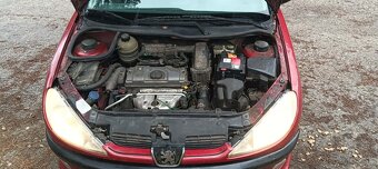 Peugeot 206 1.4i - 6