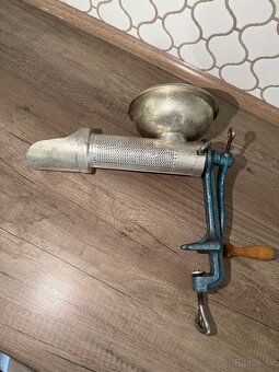 Staré mlynčeky, odšťavovače - 6