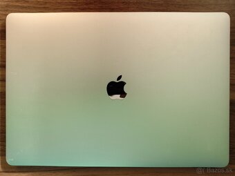 MacBook Pro 15 2018 | i7 • 32GB • 512GB SSD - 6