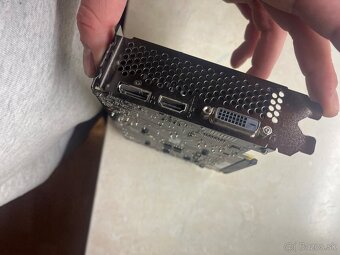 NVIDIA GeForce GTX1660SUPER - 6
