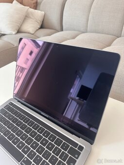 MacBook Pro 13” M1 / 16GB RAM / 512GB SSD – skvelý stav - 6