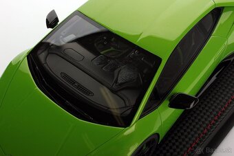 Lamborghini Huracán Performante | MR Collection 1/18 - 6